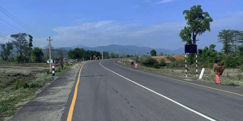 मदन भण्डारी लोकमार्ग जग्गाधनीको नाममा